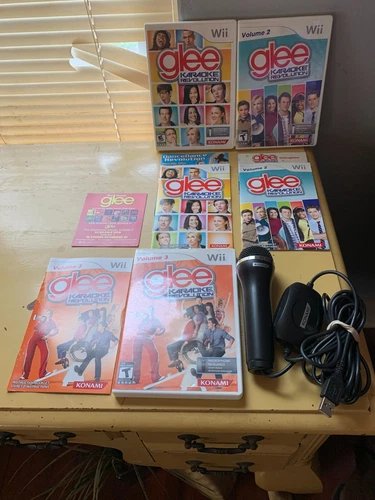 Lot of 3 Karaoke Revolution Glee Vol 1, 2, 3 (Nintendo Wii, 2011) CIB W/ Mic