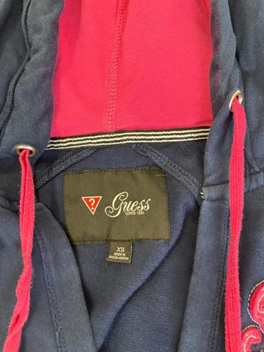 GUESS donna XS blu navy felpa con cappuccio coulisse marsupio rosa logo scollo a V Los Angeles - Foto 4 di 14