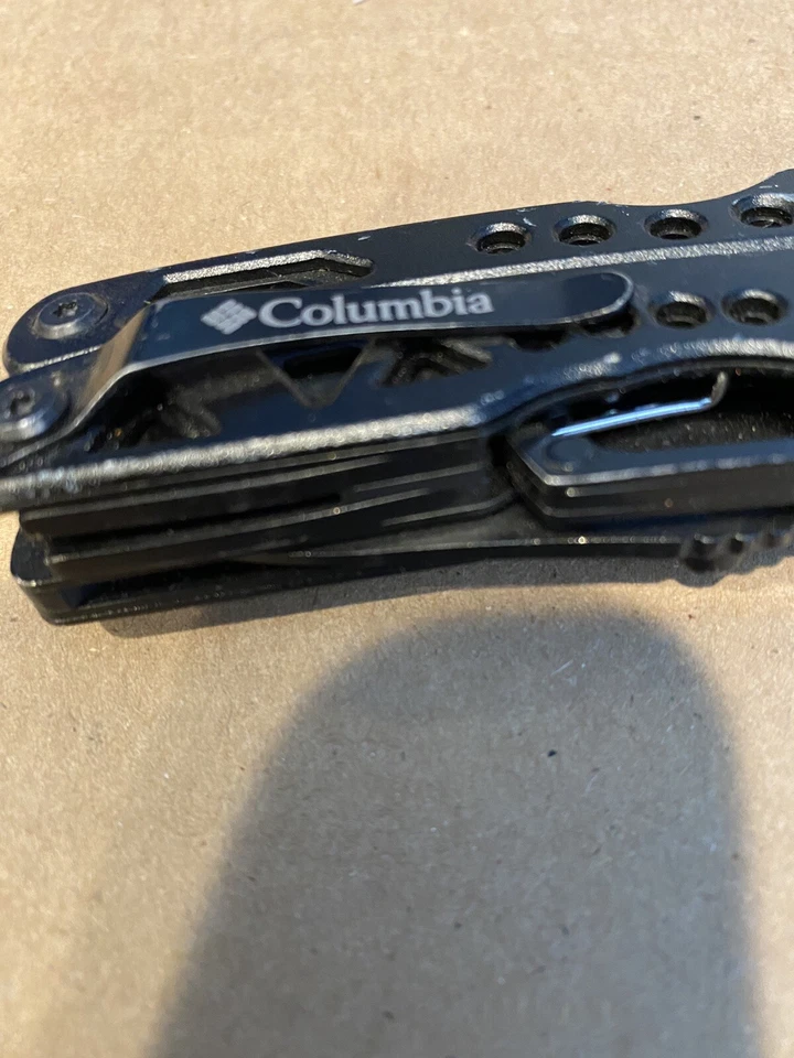 Alicates y cuchillo plegables Columbia Foto 2 de 4