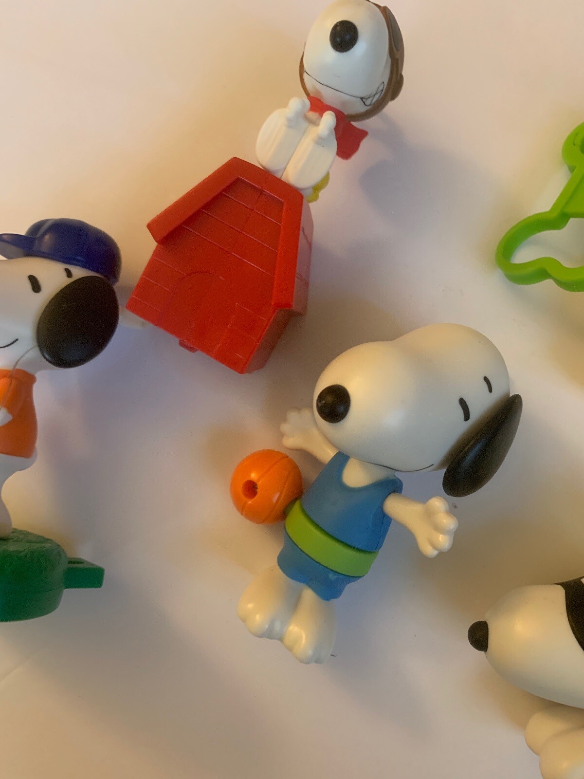 2018 Snoopy Peanuts McDonalds Toy Lot Of5 Detectives Flying Ace & Baseball EUC