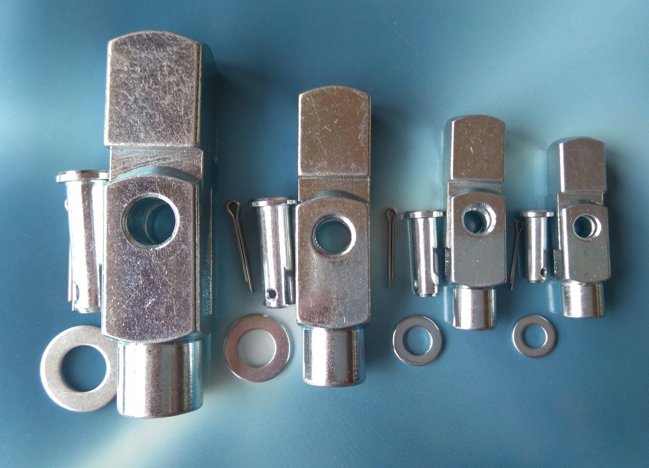 Lot De Joints Longs Bout De Fourche (Clevis) En Acier Plaqué Zinc - Filetage M6, M8, M10 - Neuf Sous Emballage