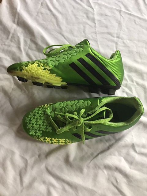 predator indoor soccer shoes