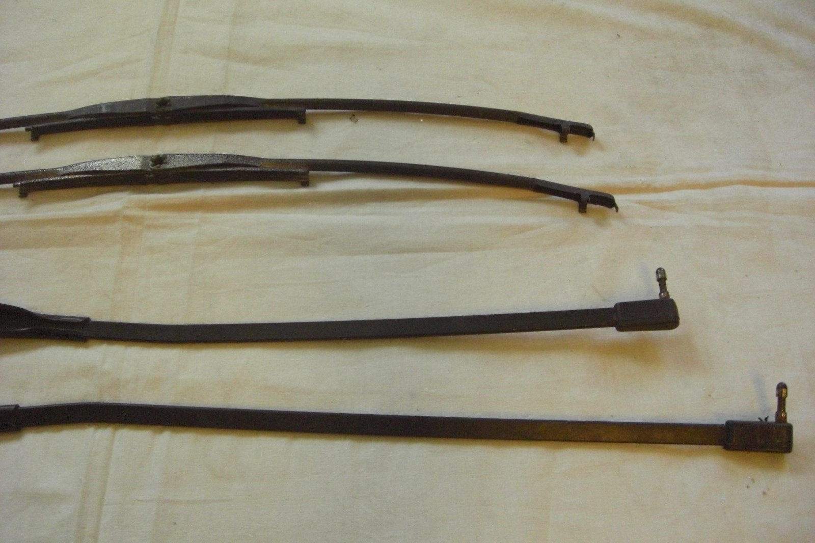 8287 Camaro Iroc Z Z28 RS Firebird Formula windshield wiper arms pair