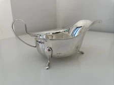 Stunning Solid Silver Antique Sauce Boat By Edward Viners - Hallmarked 1932