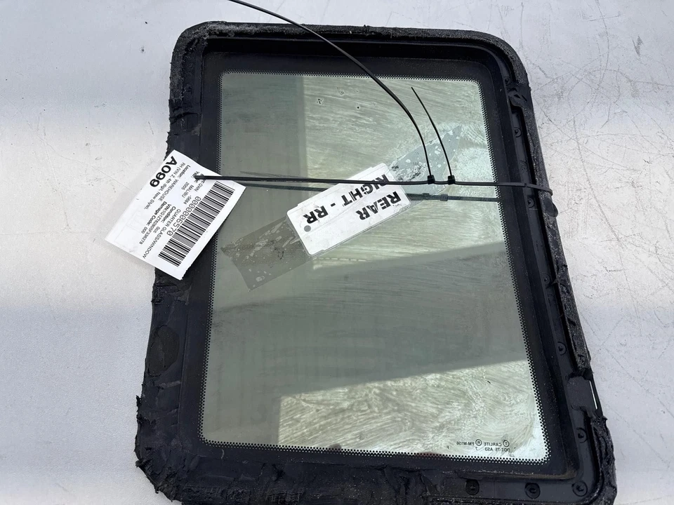 Cuarto de cristal ventana trasera derecha Ford Ranger 1993-1997 OEM Foto 2 de 4