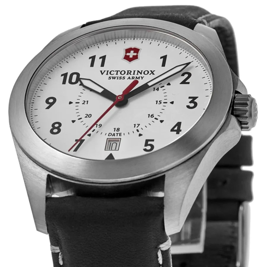 New Victorinox Swiss Army Heritage Quartz White Dial Black Men's