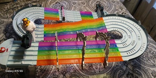 Hot Wheels Mario Kart Rainbow Road Race Track Set Ships Disassembled Works - Picture 3 of 15