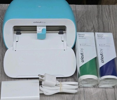Cricut Joy™ Ultra-Compact Smart Cutting Machine W/ Cord & 2x Smart