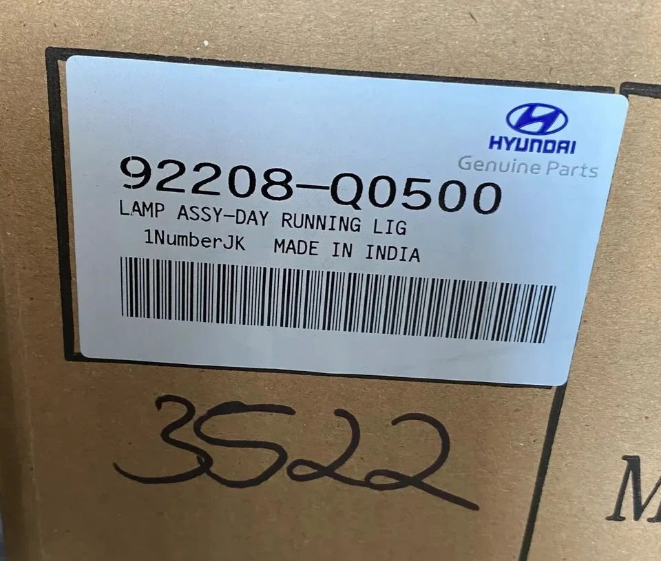 Original Hyundai Frontscheinwerfer Led rechts Bayon BC3 92208Q0500 - Bild 4 von 4