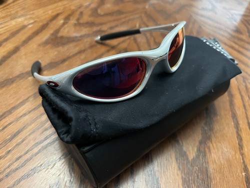 Gafas de sol Oakley Minute 1.0 raras marco cromado blanco con lentes de iridio rojo - Imagen 3 de 9