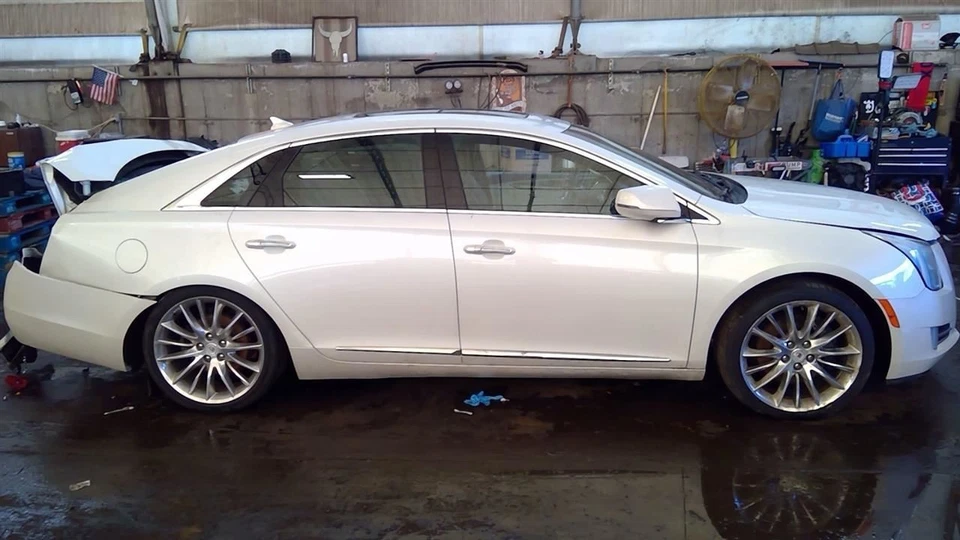 Driver Lower Control Arm Front Base VIN 8 8th Digit Fits 14-16 XTS 6387656 - Image 3 of 4