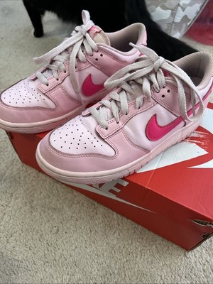 Triple Pink Nike Dunks