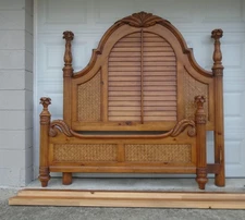 Queen Size Bed Palm Court Frond tree British Colonial West Indies Tropical Beach