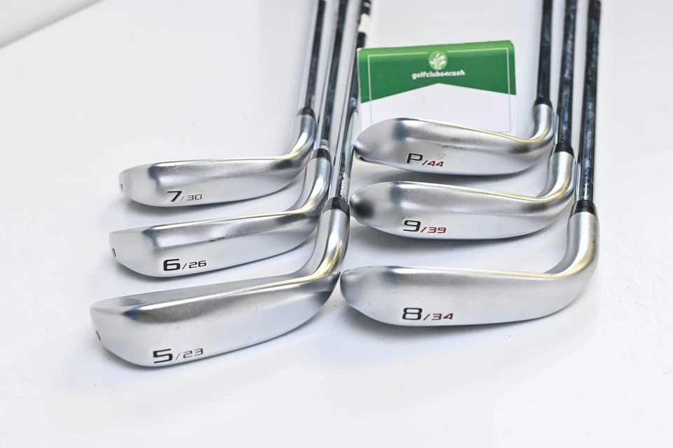 Cleveland Launcher UHX Irons / 5-PW / Regular Flex Dynamic Gold DST 98 R300 - Image 4 of 4