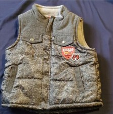 Kids Vest By Arizona Jeans Co.  Perfect For This Sweater Weather   Size 4 T
