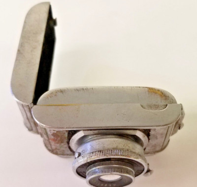 Jilona ミニカメラ MIDGET 27488 Vintage Jilona Midget Model 2 Camera Number 27488, Circa