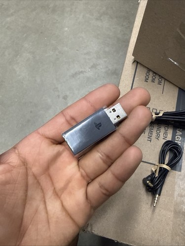 Sony PlayStation 4 Wireless USB Adapter Dongle CFI-ZWD1 for Headset PC