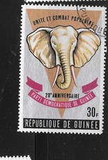 GUINÉE SC#480 1967 ANCIEN 30 FRS ÉLÉPHANT XF CTO TIMBRE PICTURAL TOPIQUE UTILISÉ