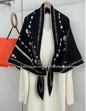 Sallys 70% Cashmere & 30% Silk Scarf Pearls Print 2 Face Large Triangle Shawl