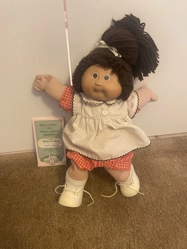 Cabbage Patch Doll Vintage 1978/1982. “Single Tooth”.  Mold 5 cutie