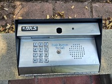 DKS DoorKing 1504-081 Keypad With Intercom Entry System - UNTESTED - DESCRIPTION