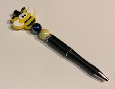 Beaded Pen  Black Pen with Bee  , Black ink, Free Extra Ink Refill