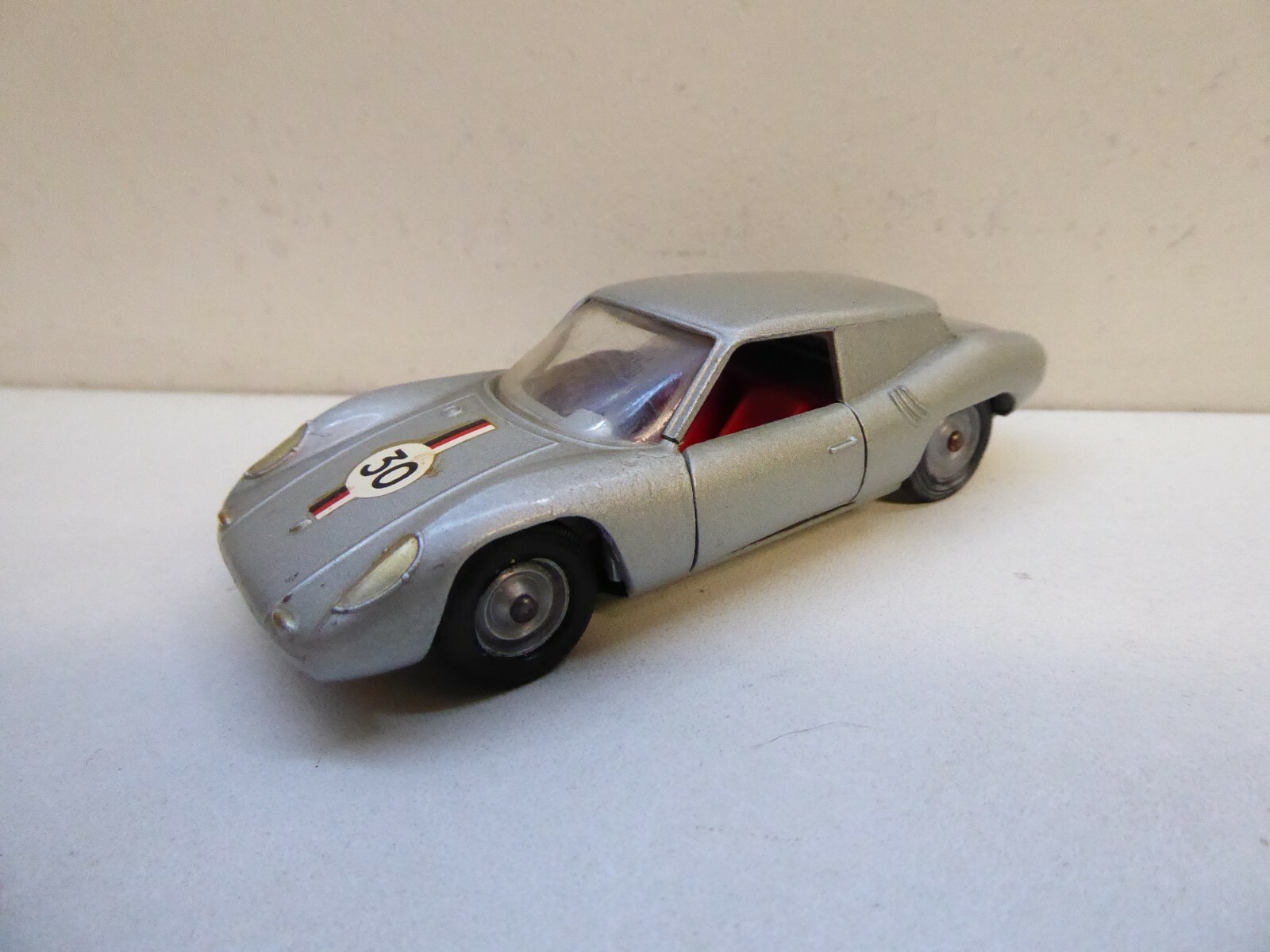 Solido Miniature 134 - Porsche Le Mans - Dans Sa Boîte D'origine