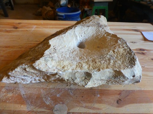 Quellstein Brunnenstein mit Loch für Quellsteinbrunnen Naturstein Nr. 96 Unikat - Bild 2 von 12