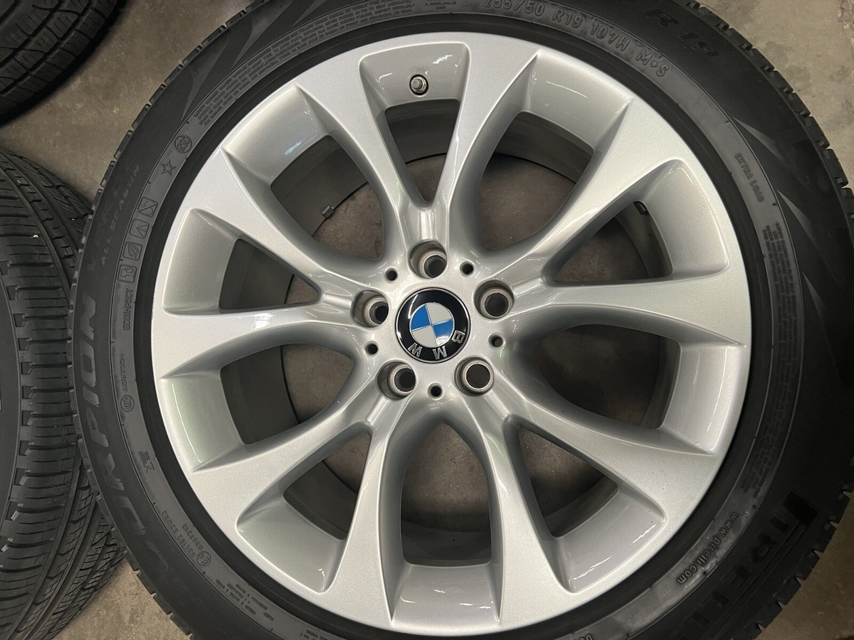 2014-2018 BMW X5 F15 OEM 19x9'' 5 V-SPOKE WHEELS & TIRES Silver W