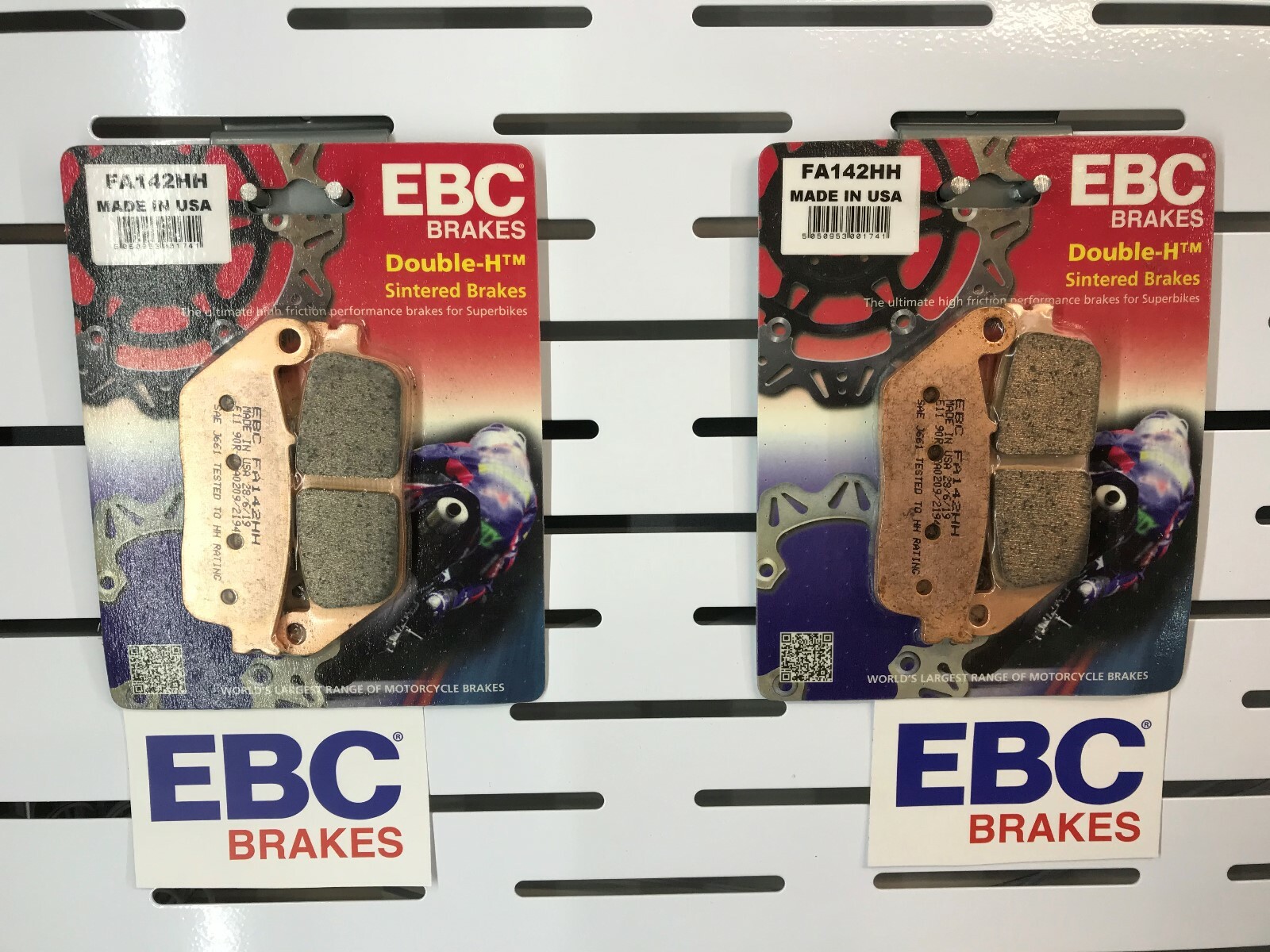 TRIUMPH BONNEVILLE 1200 T120 FRONT BRAKE PADS 2016 TO 2021 EBC FA142HH SINTERED