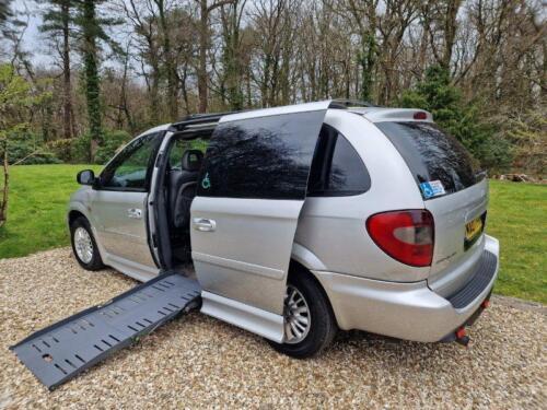 Spoiler Toit Arrière Pour Chrysler Grand Voyager 2001-2006 – Neuf, Fibre De Verre, Mat