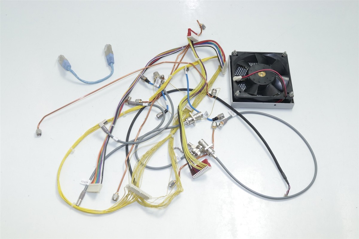 Anritsu MG3700A Vector Signal Generator 250KHz - 3GHz Cables Anritsu MG3700A Vector Signal Generator 250KHz - 3GHz Cables