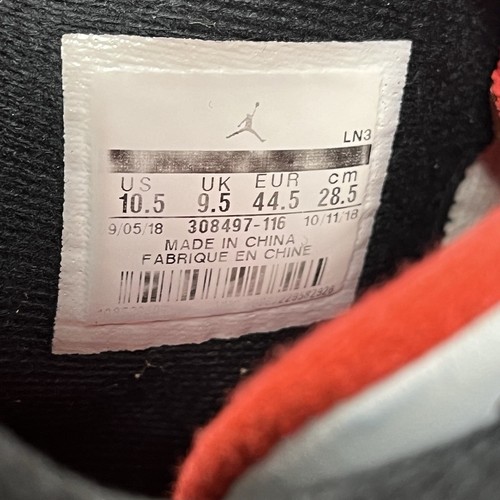 Size 10.5 - Jordan 4 Retro Pale Citron, Bright Crimson 2019 - Picture 9 of 10