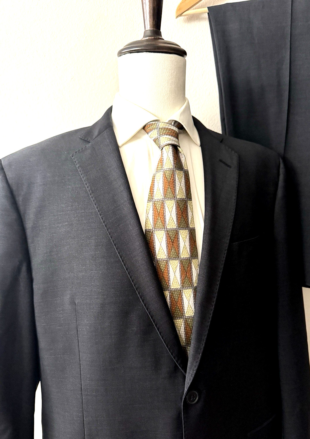 Brooks Brothers Explorer Suit Men's 44R - 38W x 30L Madison 