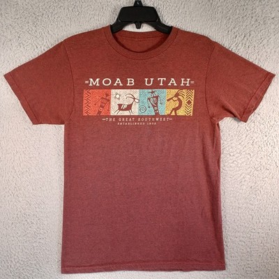 Moab Utah Mens Multicolor T-Shirt Size S/M Medium Travel Vacation Southern Utah