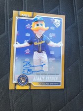 🔥 2026 TOPPS SERIES 1 CELEBRATION BERNIE BREWER GOLD AUTO /50 MILWAUKEE BREWERS