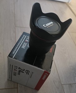 Canon Ef 24mm F1.4 L USM Mark I Lens