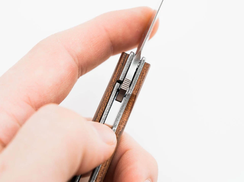 Navaja de bolsillo Boker Plus Urban Trapper Flipjoint, mango en muy buena condición-10 Foto 3 de 3