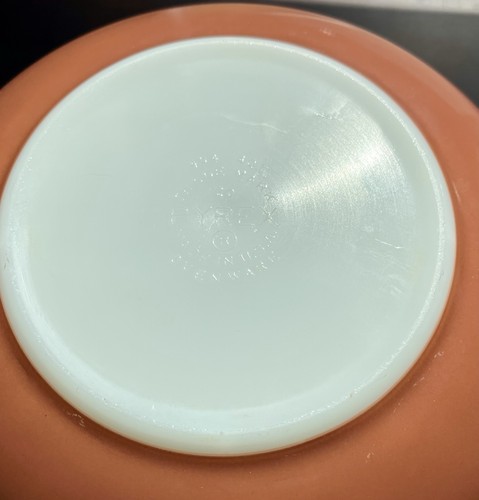 Vintage PYREX 404 4qt Americana Fall Mixing Bowl - Nesting Bowl - Brown - Picture 9 of 10