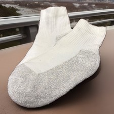 Vintage Socks New Without Tags White Gray Bottom Acrylic USA Made Medium
