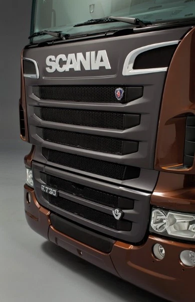 ITALERI SCANIA R730 ''BLACK AMBER'' cod. 3897 - Scala 1:24 - Immagine 2 di 4