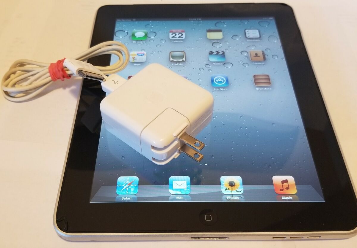 COLLECTORS ITEM: Apple iPad 1st Generation 64GB, Wi-Fi, 9.7 COLLECTORS ITEM: Apple iPad 1st Generation 64GB, Wi-Fi, 9.7