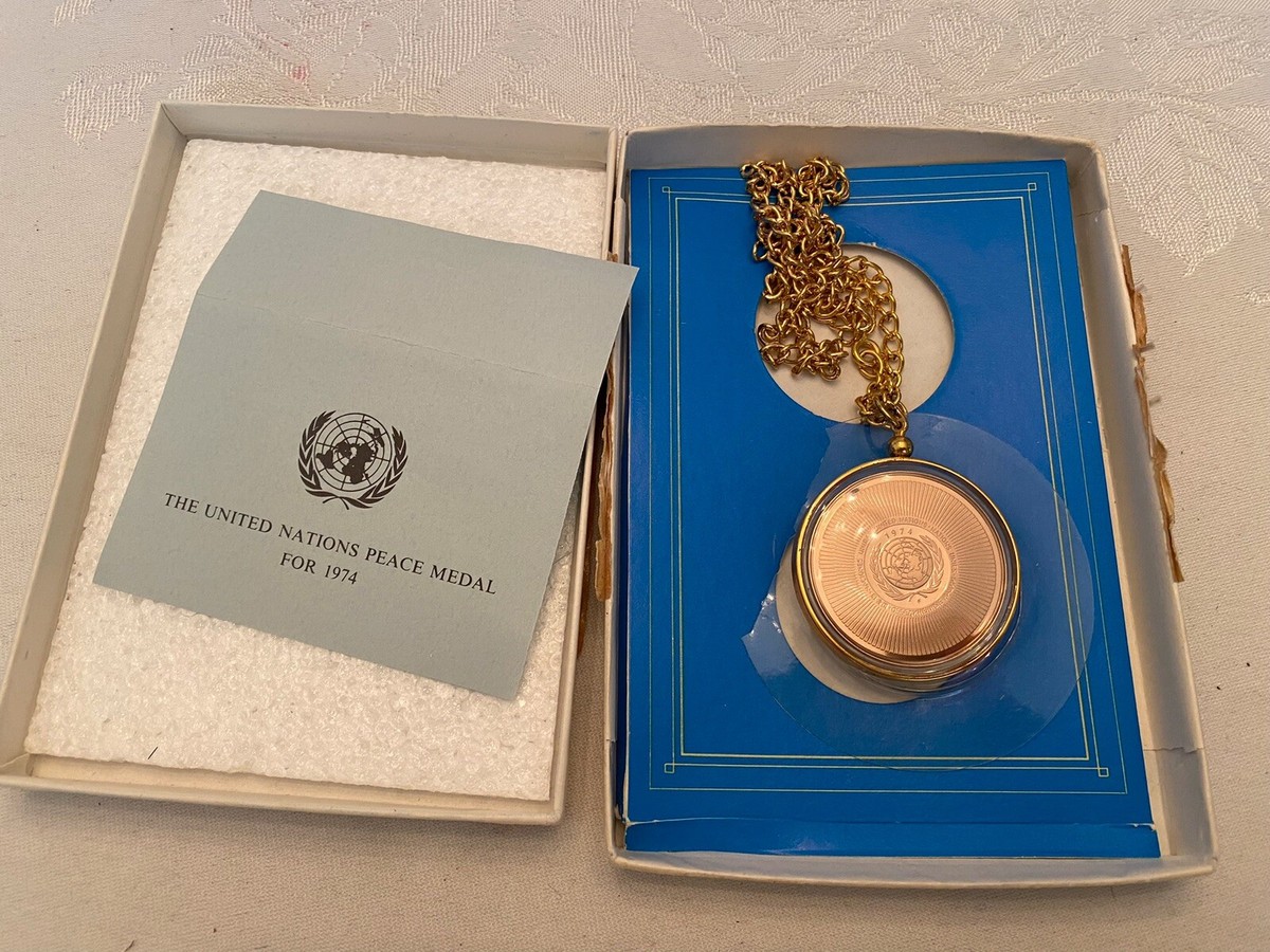 コレクション united nations peace medalsolid bronze 1979 UNITED NATIONS PEACE MEDAL - SOLID BRONZE - IN ORIGINAL
