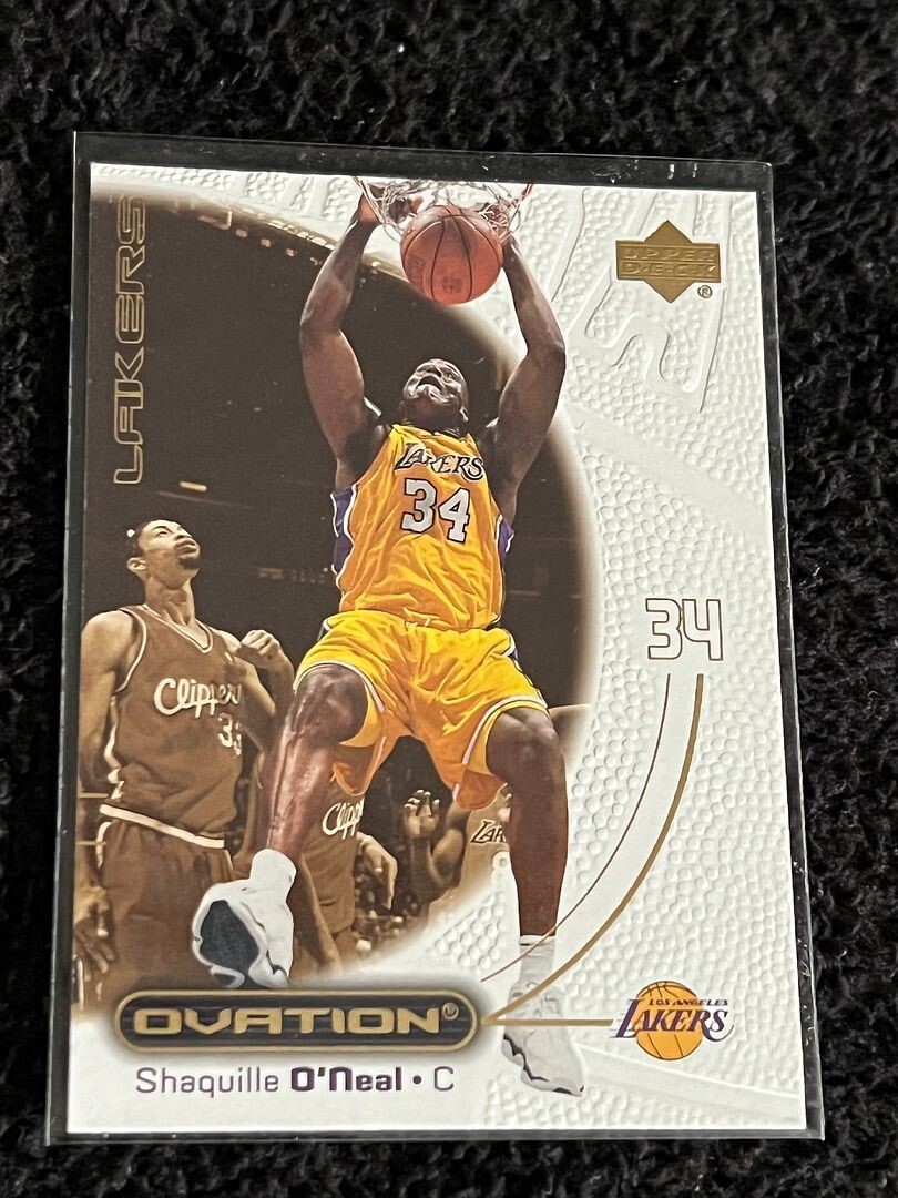 2000-01 UPPER DECK OVATION SHAQUILLE O'NEAL LAKERS