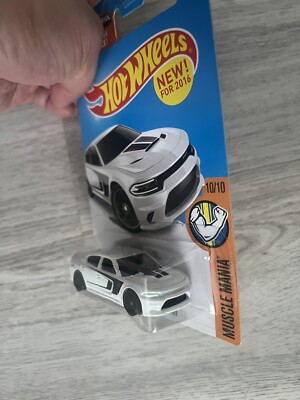 2016 Hot Wheels #10/10 White '15 Dodge Charger SRT # 130/250
