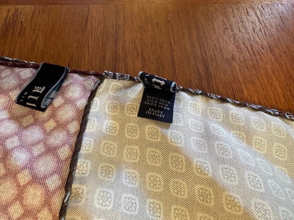Lote de 3 CUADRADOS DE BOLSILLO de seda impresos enrollados a mano ALTEA MILANO hechos en Italia Foto 4 de 4