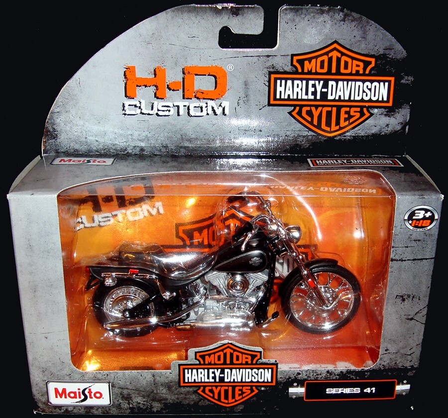 Maisto Harley Davidson 1984 FXST Softail Die-Cast Motorcycle 1:18