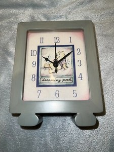 NIB Disney Winnie The Pooh "Dreaming Pooh" Wooden Clock in Original Packaging
