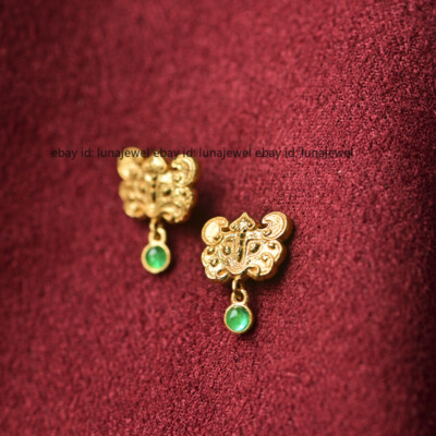 Natural Emerald 18K Yellow Gold Vintage Cloud Beast Stud Earrings