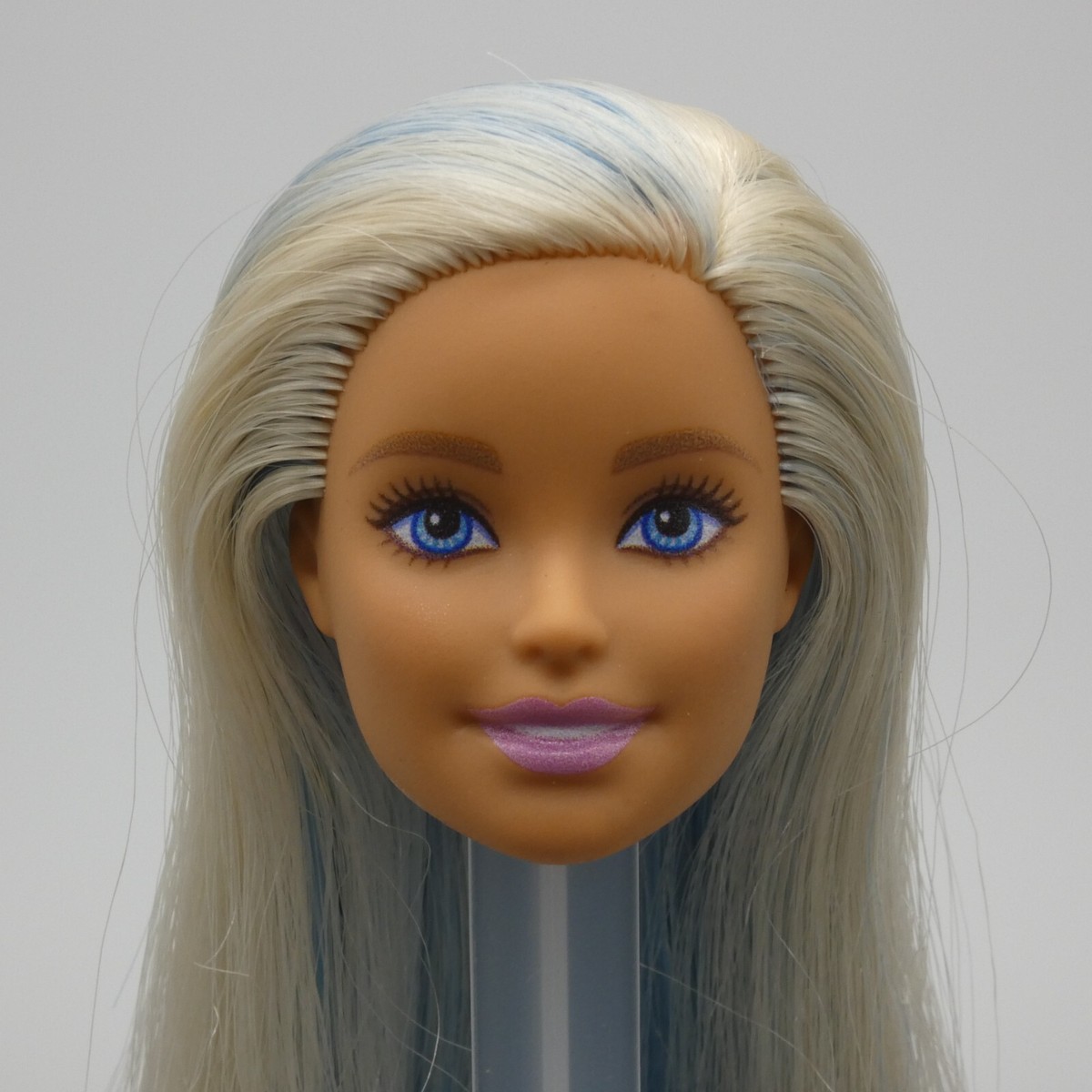 Blonde Hair Barbie 120 Barbie Fashionistas 120 Doll Head Only - Main Image